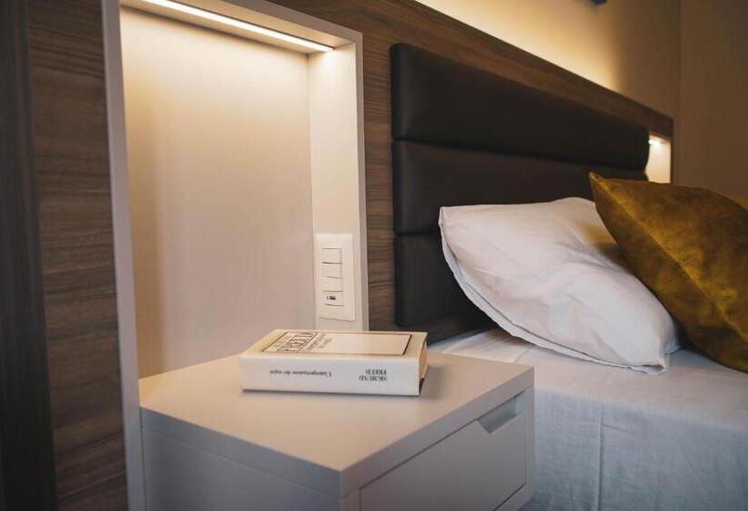 חדר דלוקס לשלושה, Yeasy Smart Rooms Cefalù