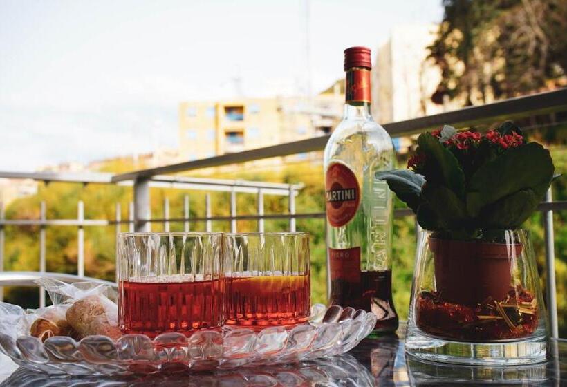 חדר דלוקס עם מרפסת, Yeasy Smart Rooms Cefalù