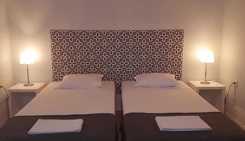 Standard room with outdoor bath, Hostel A Casa Da árvore