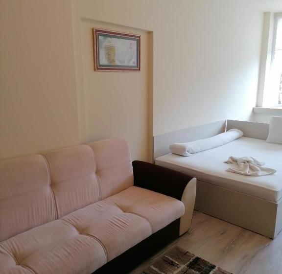 חדר דלוקס, Lago Peshtera