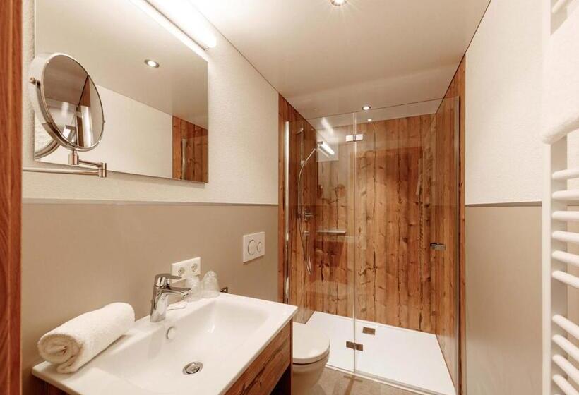 Номер Стандарт с Балконом, Landgasthof Adler