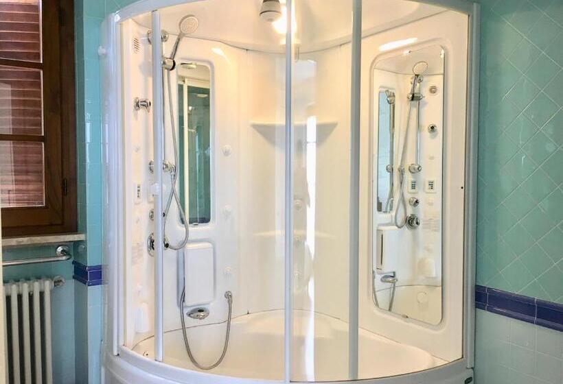 جناح ديلوكس, La Stagione Dell Arte B&b