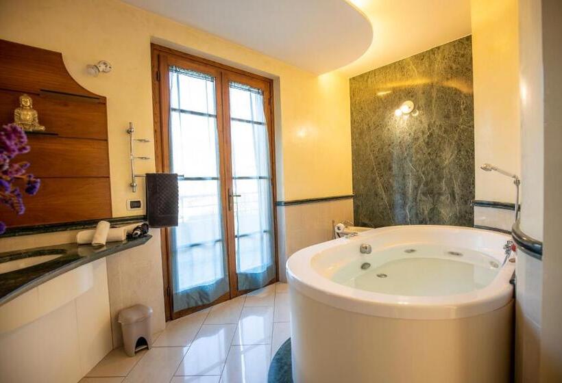 غرفة قياسية مزوَّدة بشُرفة, La Stagione Dell Arte B&b