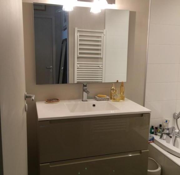 اتاق استاندارد, Casaisabel