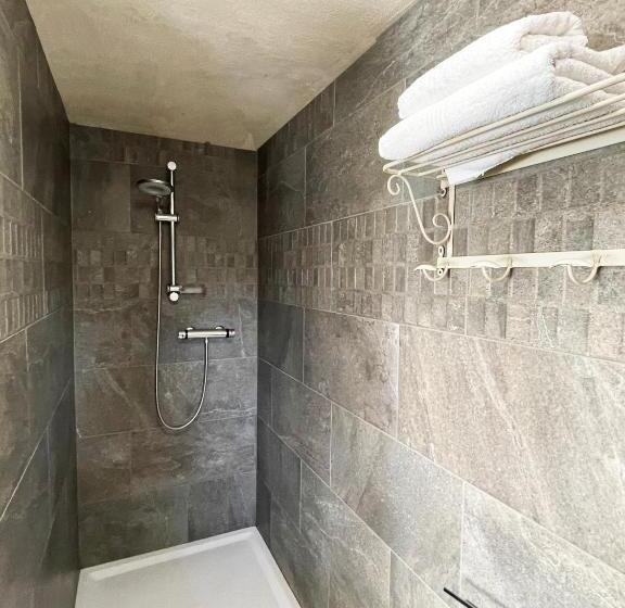 디럭스 룸, Het Elsland