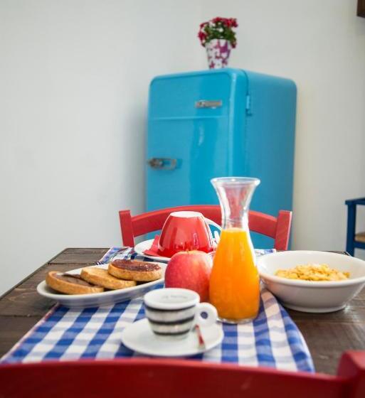 اتاق استاندارد سه نفره, A Mi Manera