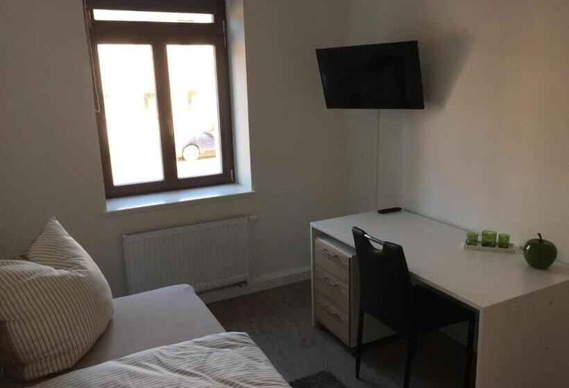 이코노미 싱글 룸, Leipzig In