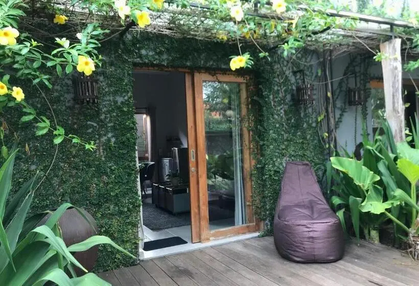 Bungalow Standard Vista Giardino, Seabirds Bed And Breakfast
