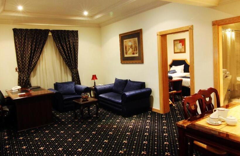 سوییت جونیور, Cayam