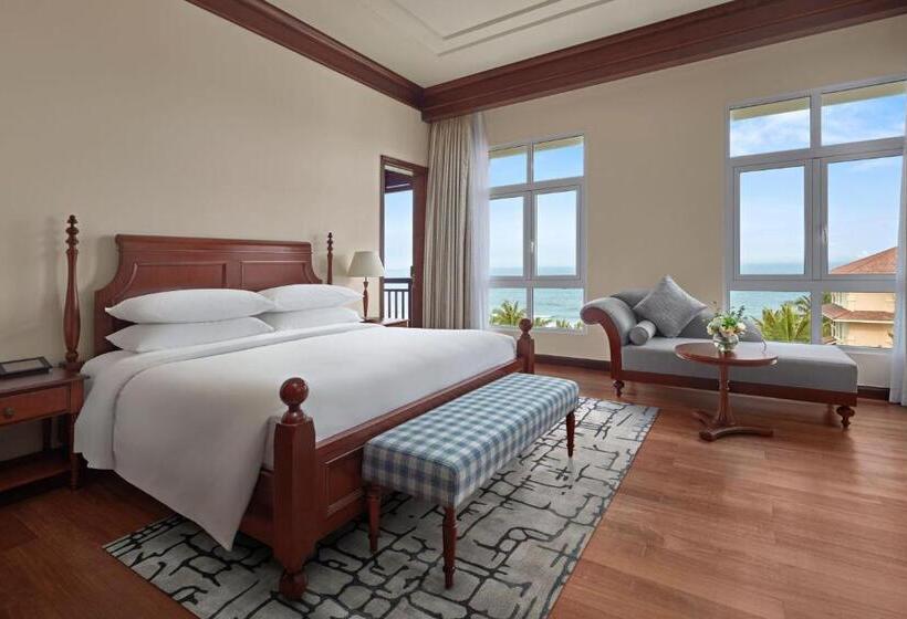 带大床的豪华间, Danang Marriott Resort & Spa