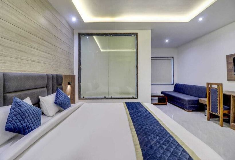 اتاق سوپریور, Anand Villa