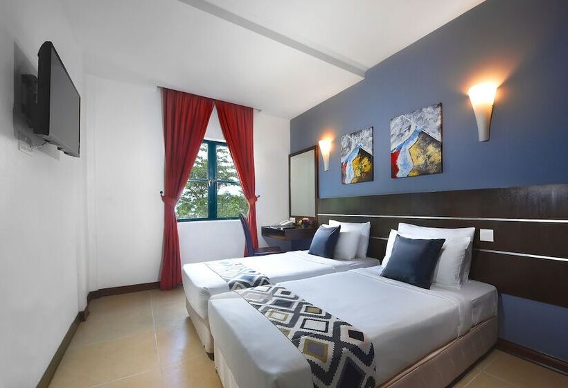 디럭스 룸, Bella Vista Waterfront Resort