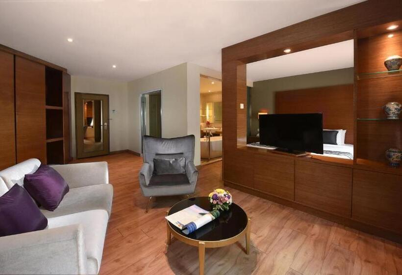 전망 스위트, Bella Vista Waterfront Resort