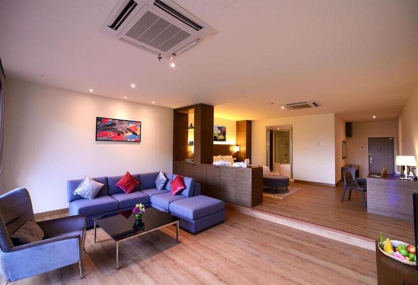 스위트, Bella Vista Waterfront Resort