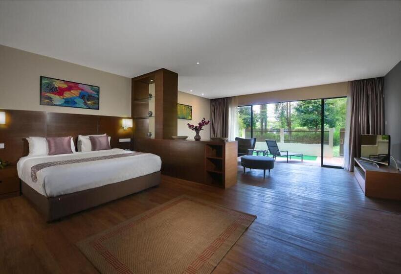 스위트, Bella Vista Waterfront Resort