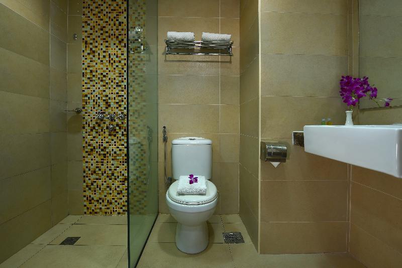 디럭스 룸, Bella Vista Waterfront Resort