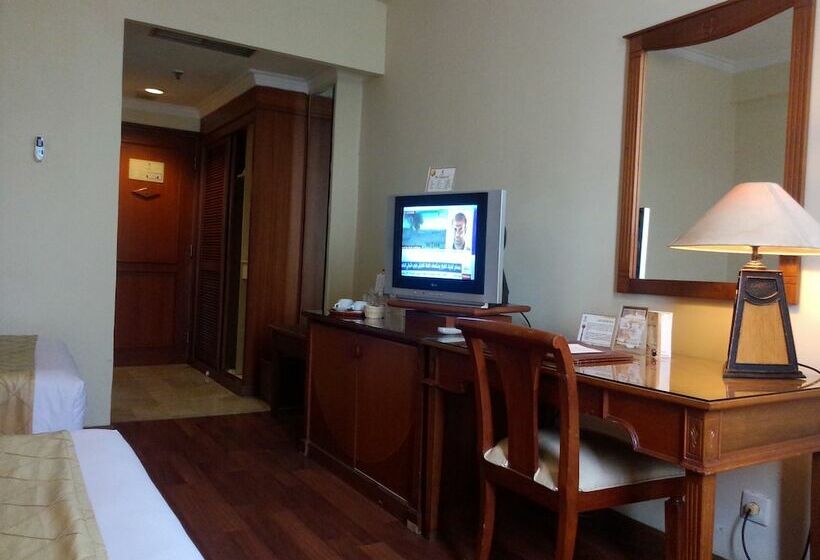 수피리어 룸, Bintang Wisata Mandiri