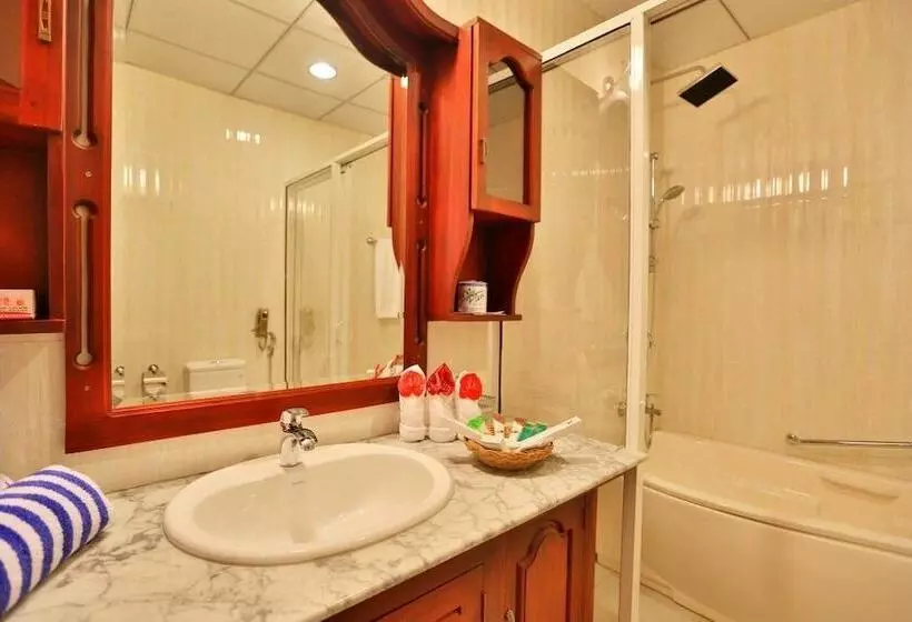デラックスルーム, Centauria Lake Resort