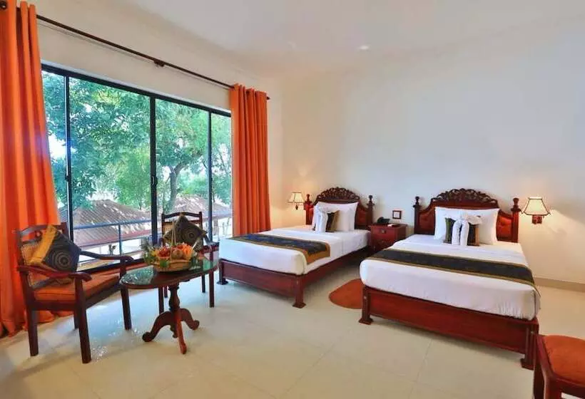 デラックスルーム, Centauria Lake Resort