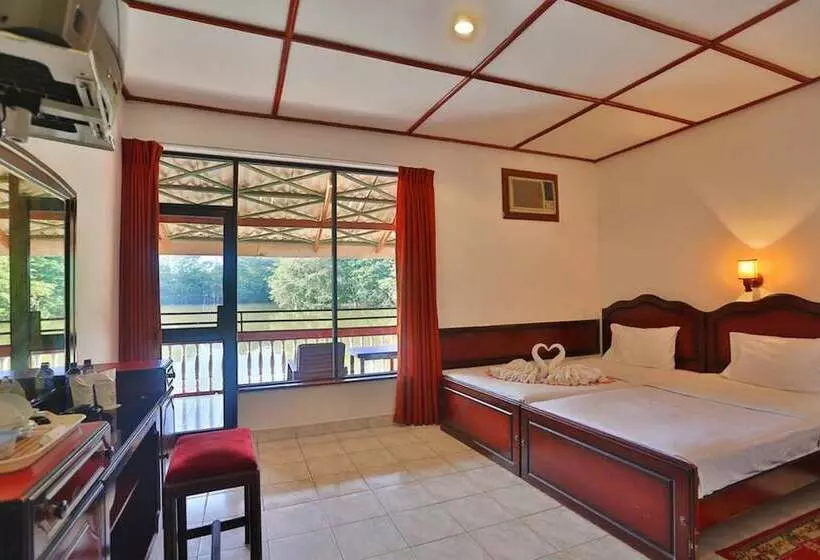 デラックスルーム, Centauria Lake Resort