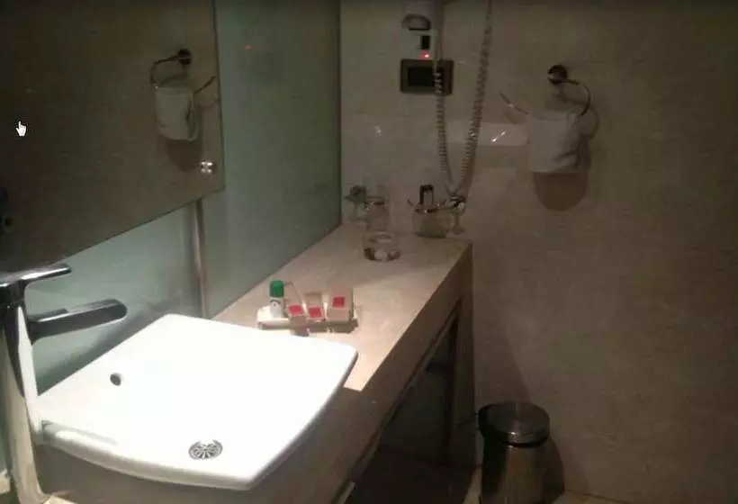 クラブルーム, Daspalla Hyderabad