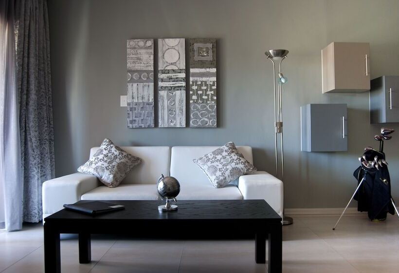 Апартаменты 1 Спальня с Балконом, Devonvale Golf & Wine Estate