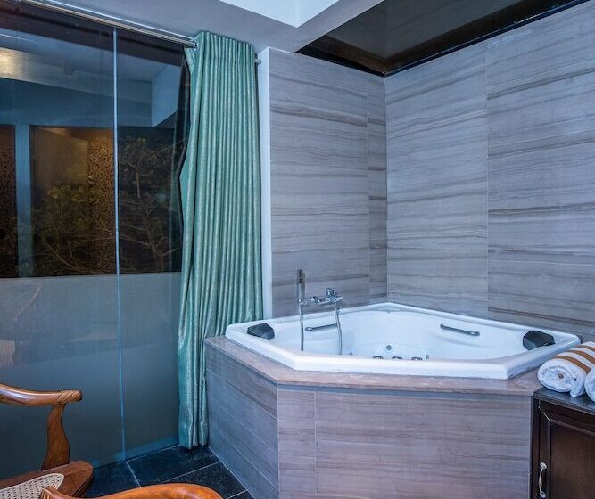 바다 전망 스위트, Earl S Reef