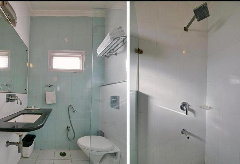 스탠다드 룸, Empire Regency