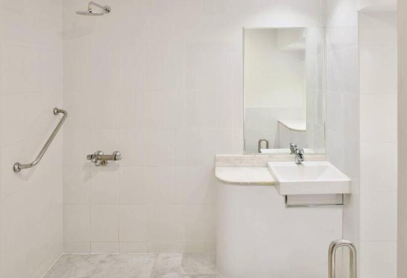 غرفة قياسية سرير مزدوج, Fairfield By Marriott Bengaluru Whitefield