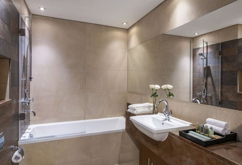 Quarto Deluxe, Fraser Suites Doha