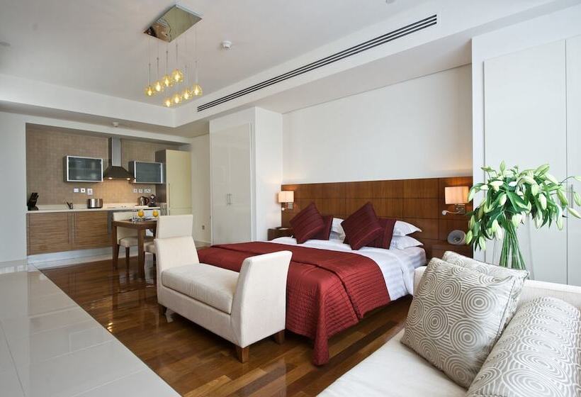 استودیوی لوکس, Fraser Suites Doha