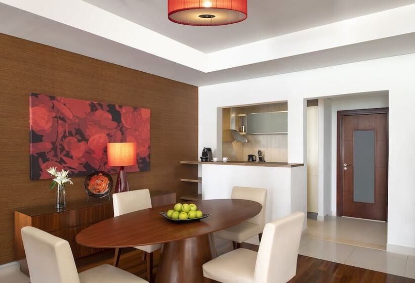 استودیو اجرایی, Fraser Suites Doha