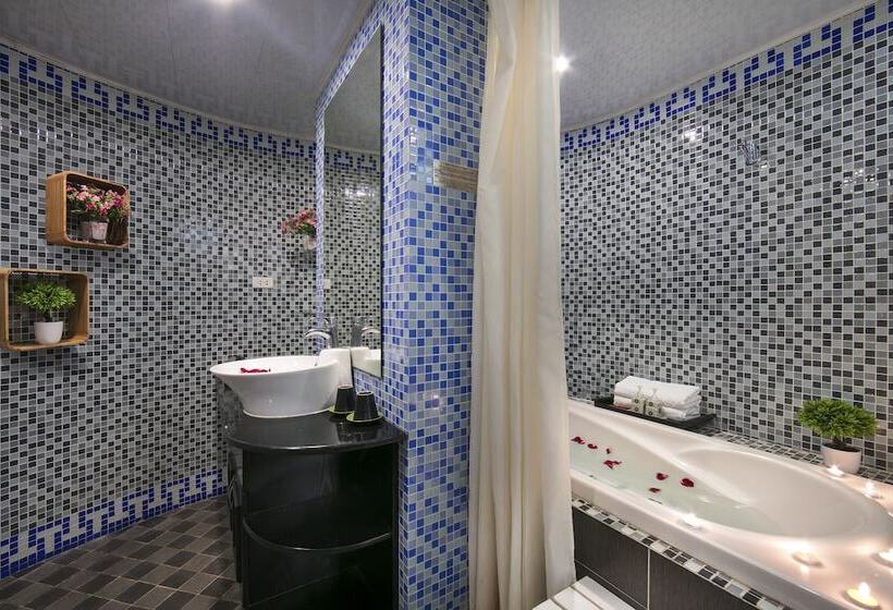 Habitació Triple Estàndard, Hanoi Emotion