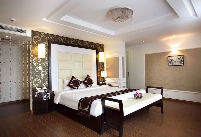 Suite Vista Ciutat, Hanoi Emotion