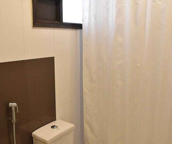 Habitació Deluxe, Impress