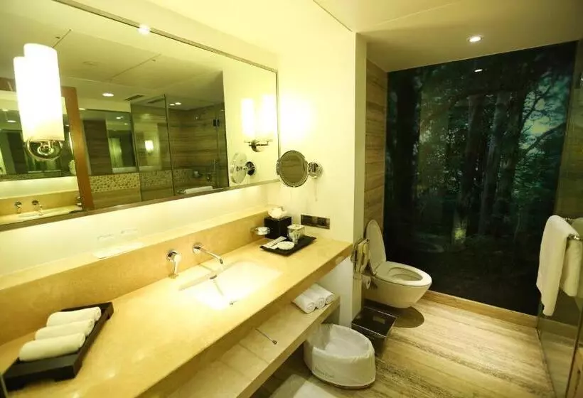クイーンサイズベッドのスタンダードルーム, Itc Gardenia, A Luxury Collection Hotel, Bengaluru