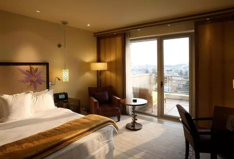 クイーンサイズベッドのスタンダードルーム, Itc Gardenia, A Luxury Collection Hotel, Bengaluru