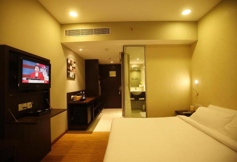 Студия Стандарт, Keys Select By Lemon Tree Hotels, Whitefield, Bengaluru
