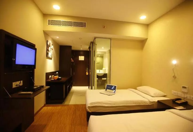 スタンダードルーム, Keys Select By Lemon Tree Hotels, Whitefield, Bengaluru