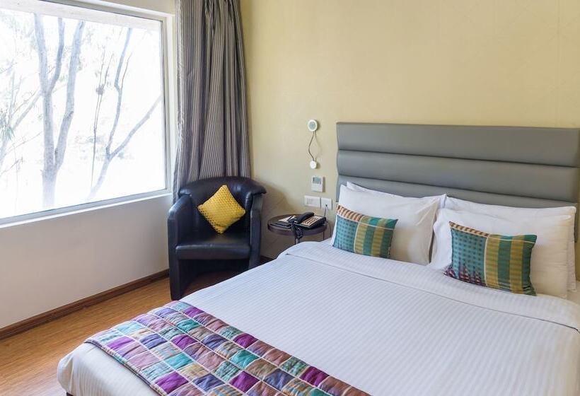 Номер Стандарт, Keys Select By Lemon Tree Hotels, Whitefield, Bengaluru