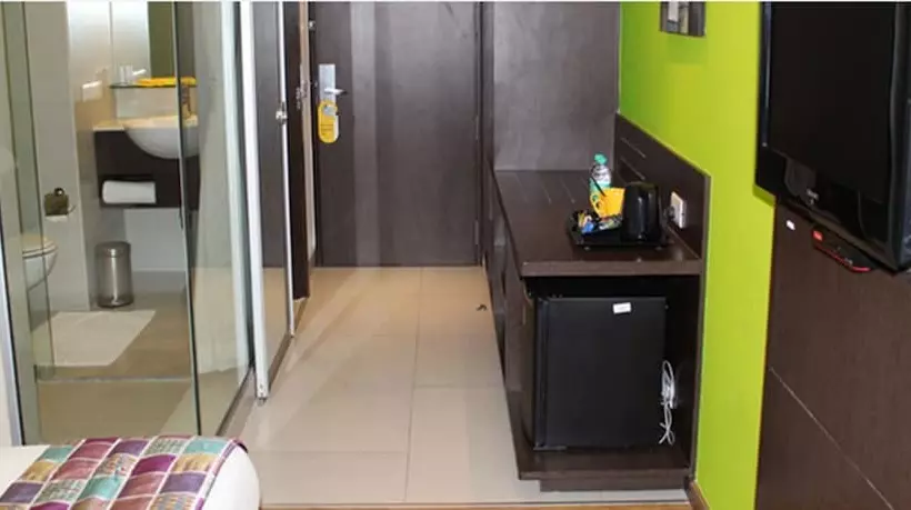 スタンダードルーム, Keys Select By Lemon Tree Hotels, Whitefield, Bengaluru