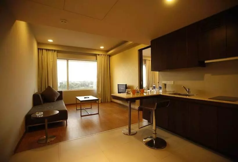 スイート, Keys Select By Lemon Tree Hotels, Whitefield, Bengaluru