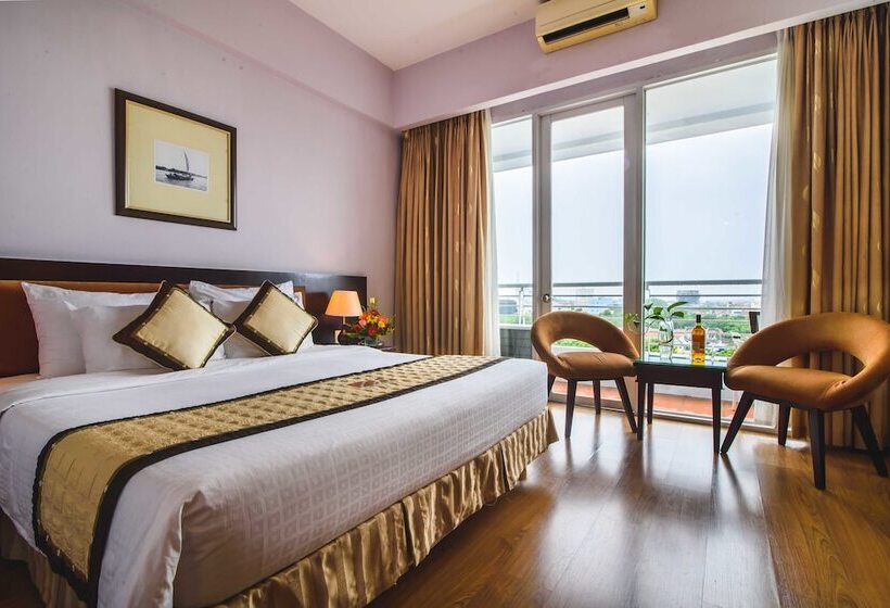 اتاق سوپریور با چشمانداز شهر, Mondial Hotel Hue