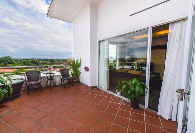 اتاق لوکس با چشمانداز شهر, Mondial Hotel Hue