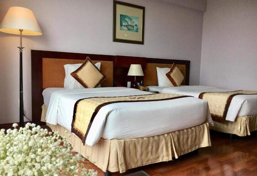اتاق استاندارد با چشمانداز شهر, Mondial Hotel Hue