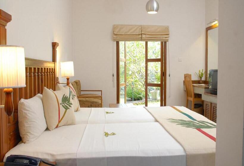 غرفة سوبيريور مزوَّدة بتراس, Siddhalepa Ayurveda Resort All Meals Ayurveda Treatment And Yoga