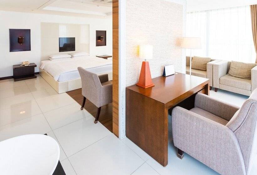 اتاق رویال, Sunset