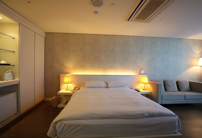 سوییت اجرایی, Sunset