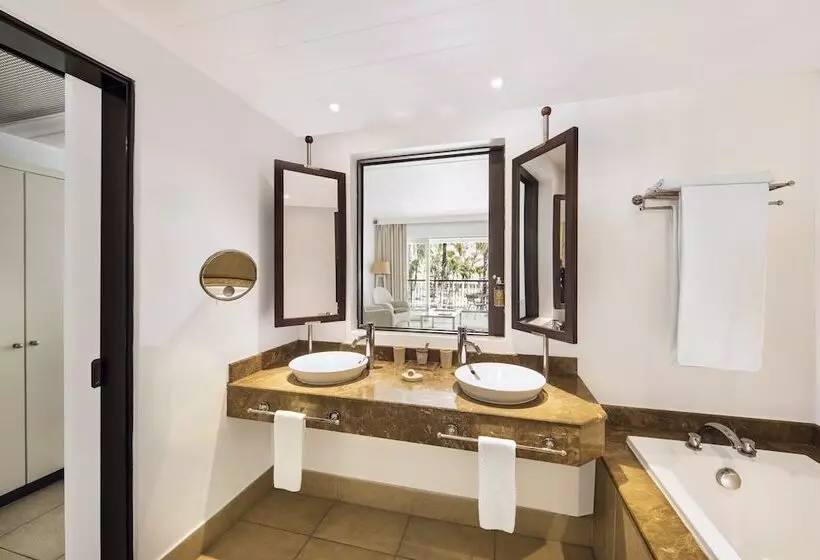 اتاق استاندارد, Victoria Beachcomber Resort & Spa
