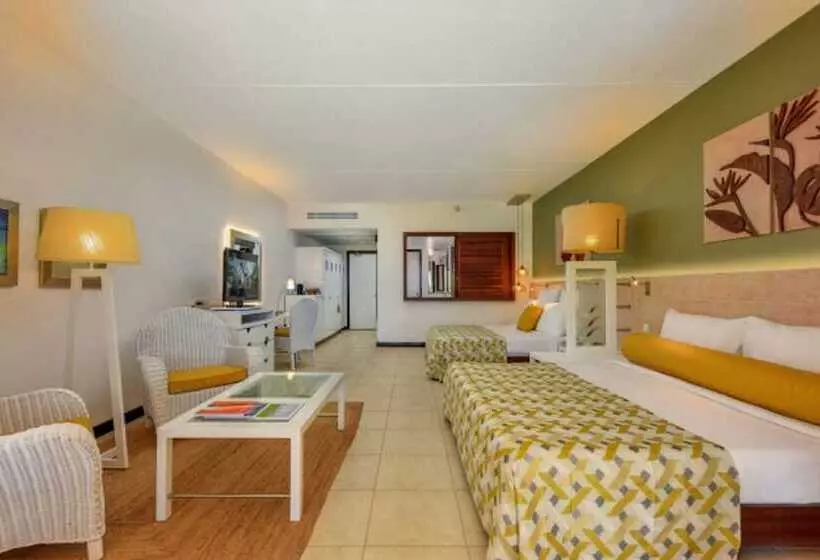 اتاق استاندارد, Victoria Beachcomber Resort & Spa